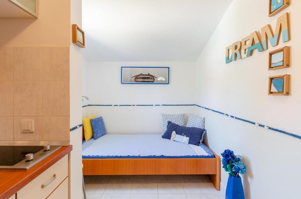 Apartment Tanja Вела-Лука Экстерьер фото