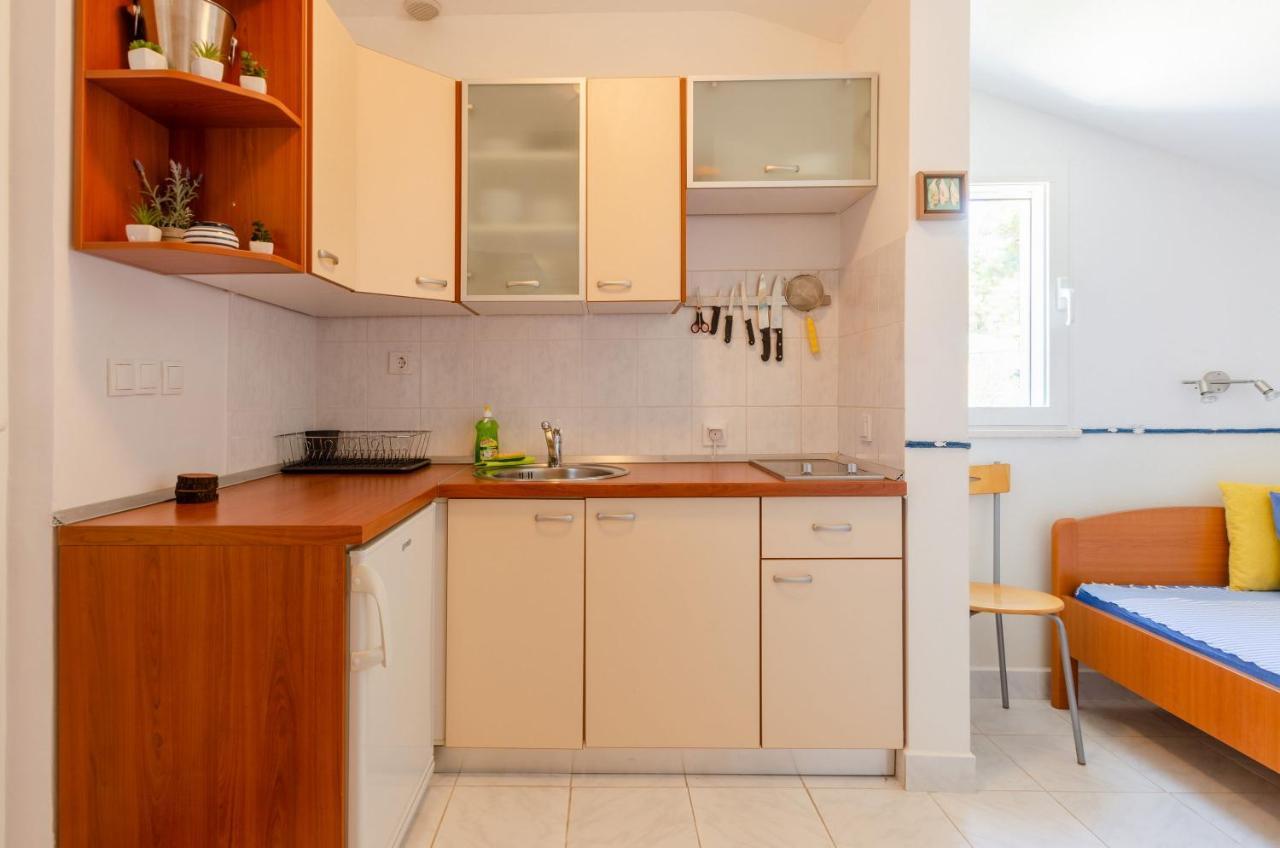 Apartment Tanja Вела-Лука Экстерьер фото
