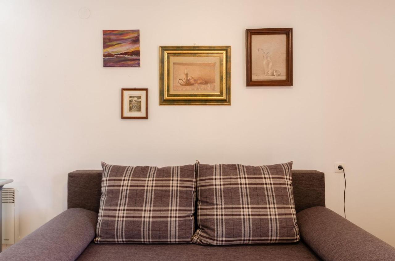 Apartment Tanja Вела-Лука Экстерьер фото