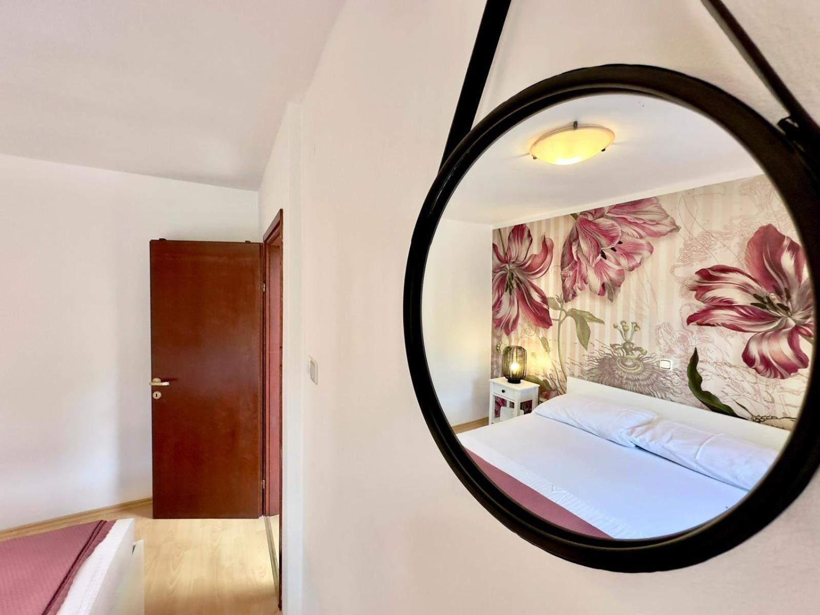 Apartment Tanja Вела-Лука Экстерьер фото